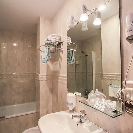 Hotel San Jorge Nueva De Llanes